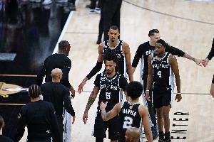 实时挪威对伊拉克赛事前瞻_实时挪威对伊拉克赛事前瞻在线观看_免费看直播