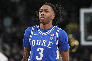 森林狼GM：我们研究了埃文斯的每次三分投篮 相信其技术能对接NBA-ps