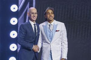 小迈克尔·布朗快问快答：最难忘的NBA时刻是詹姆斯1比3逆转勇士-14