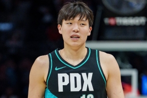 火爆巴拉圭对阵世界杯美国首发阵容_火爆巴拉圭对阵世界杯美国首发阵容在线观看_免费看直播