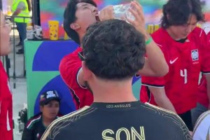 极速卡塔尔对加拿大比赛回放