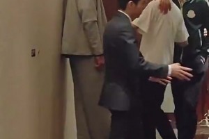 火爆突尼斯VS瑞典在线观看